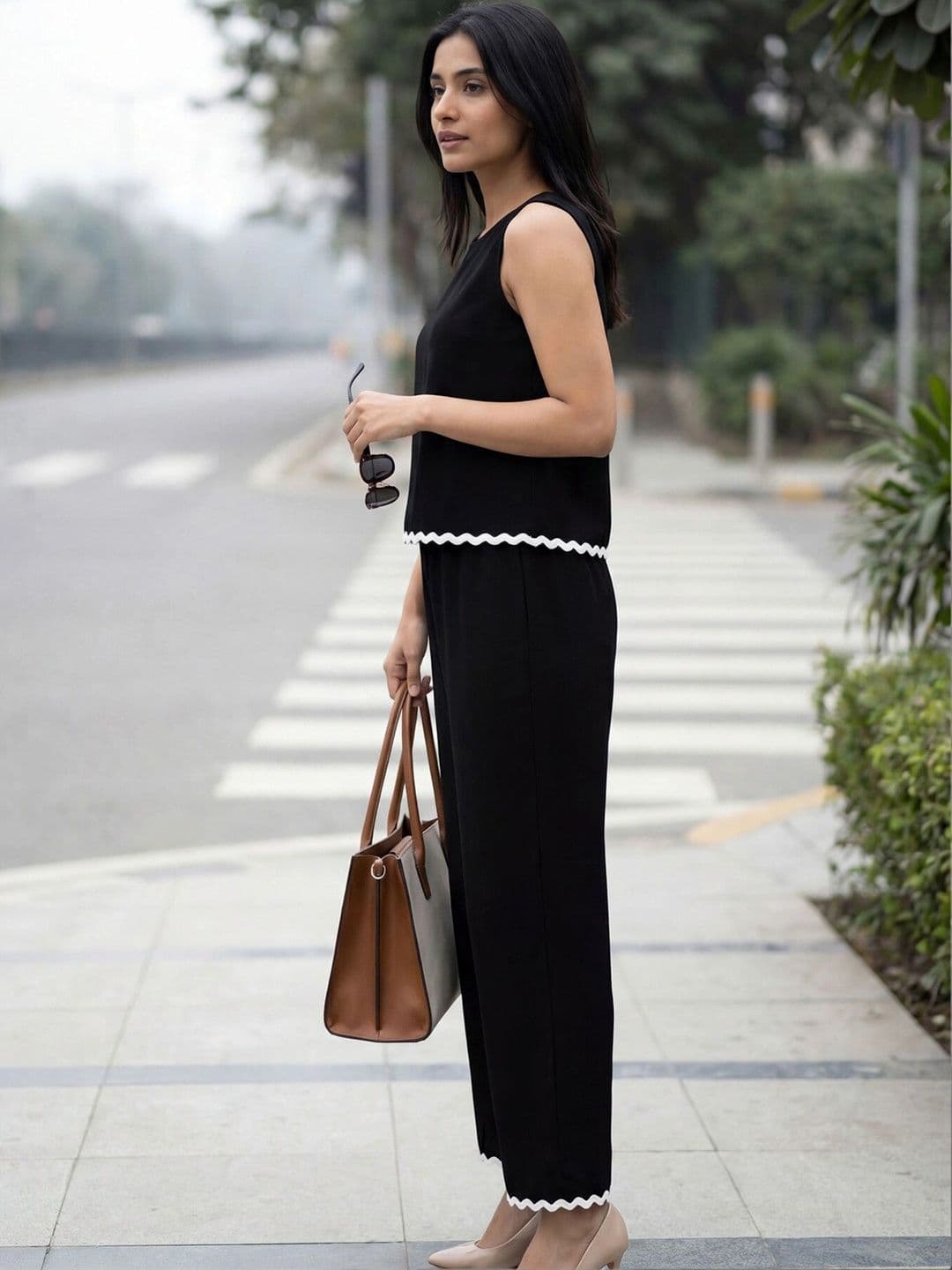 Girl Cntrl Solid Top with Trousers