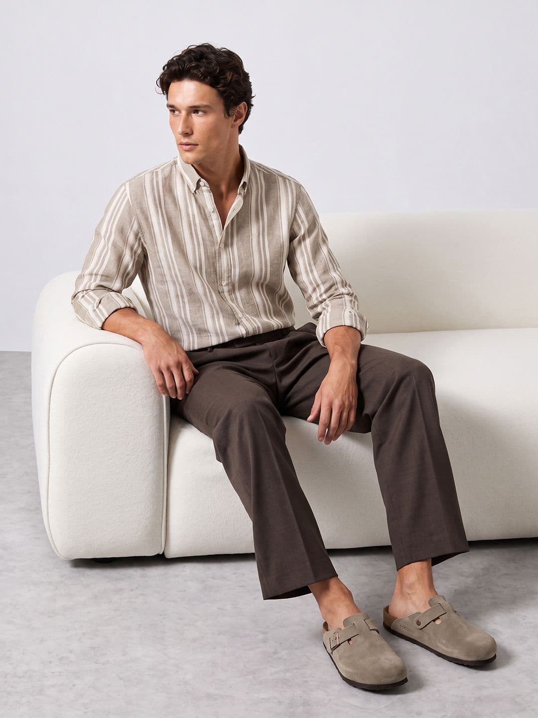 Kenneth Cole Vertical Striped Cotton Linen Casual Shirt — view 4