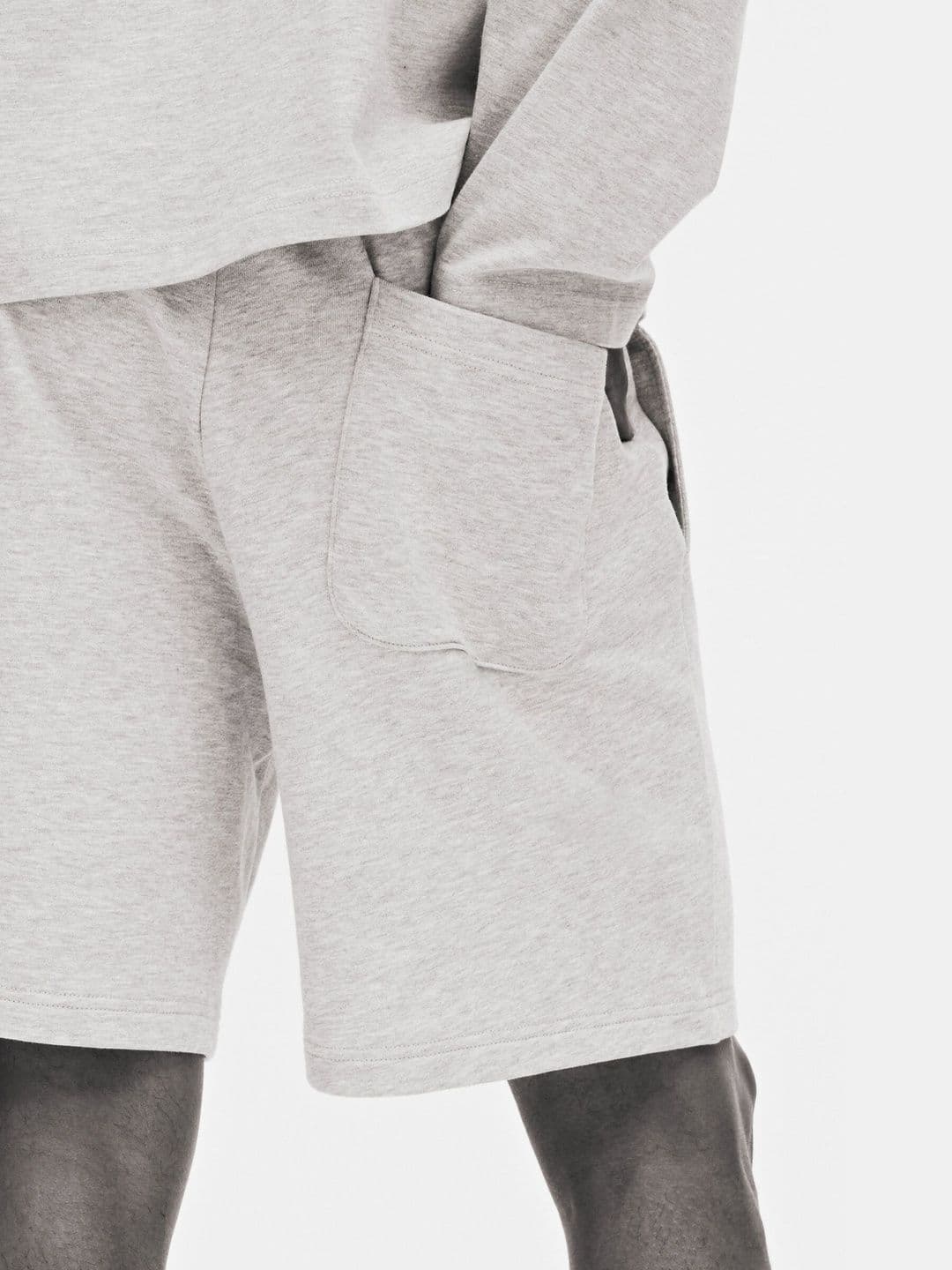 H&M Regular Fit Sweatshorts — view 5